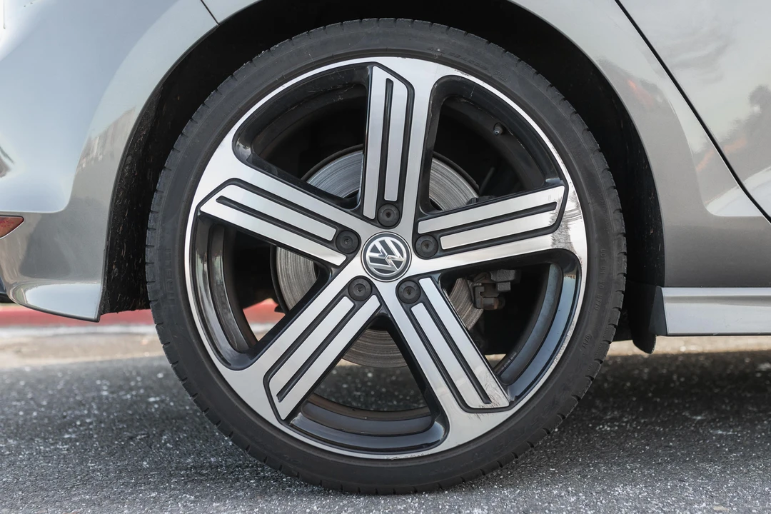 2016 Volkswagen Golf R Mk7 - Image 24 of 31