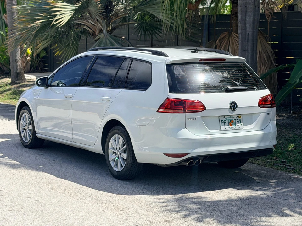 2016 Volkswagen Golf Mk7 - Image 18 of 31