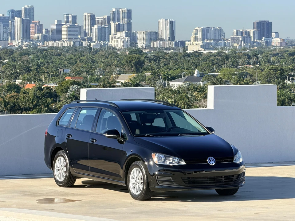 2016 Volkswagen Golf Mk7 - Image 17 of 31