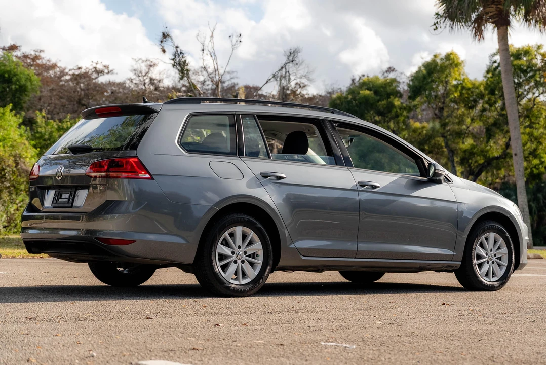 2016 Volkswagen Golf Mk7 - Image 4 of 31