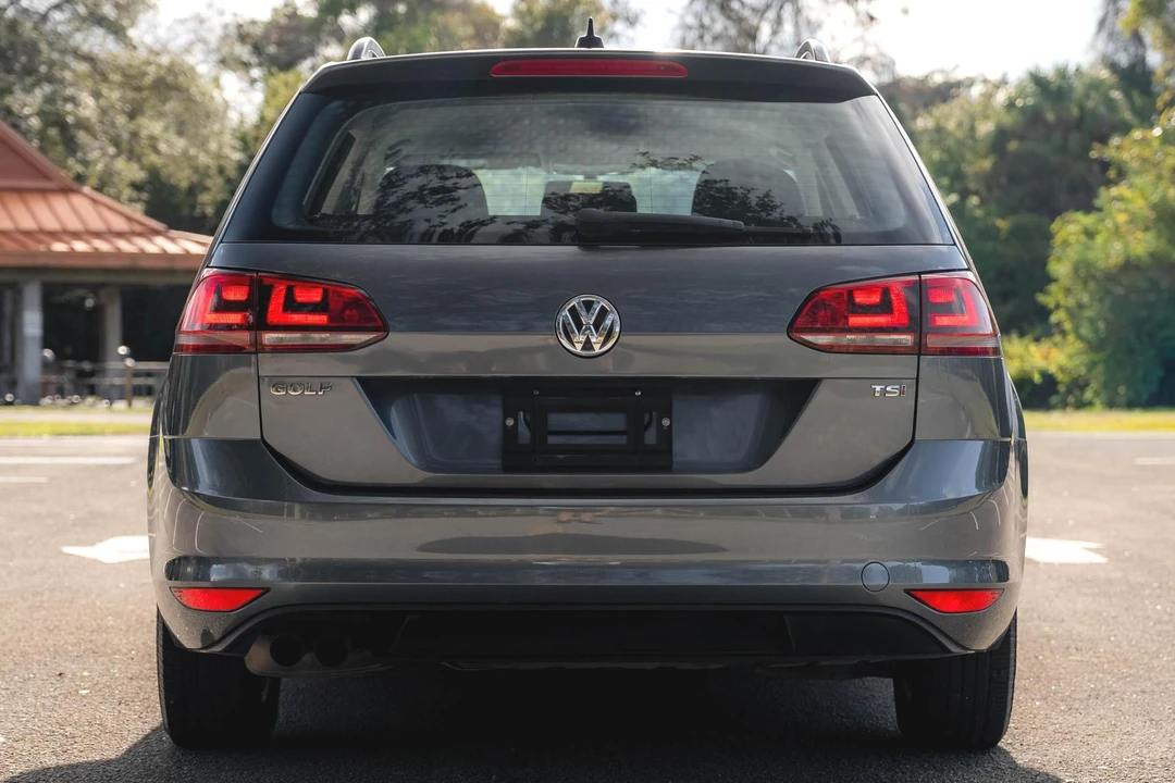 2016 Volkswagen Golf Mk7 - Image 5 of 31