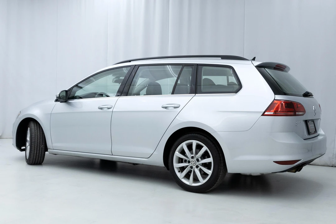 2016 Volkswagen Golf Mk7 - Image 25 of 31