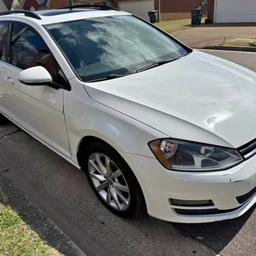 2016 Volkswagen Golf SportWagen TSI SE