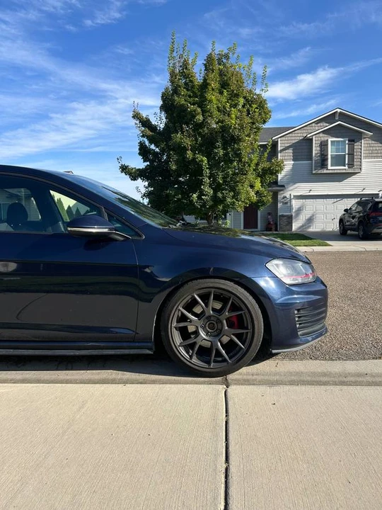2016 Volkswagen GTI Mk7 - Image 5 of 9