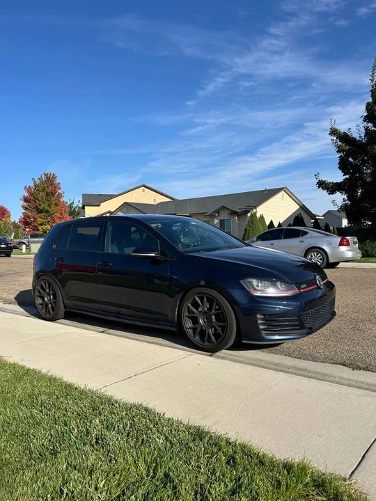 2016 Volkswagen GTI Mk7 - Image 2 of 9
