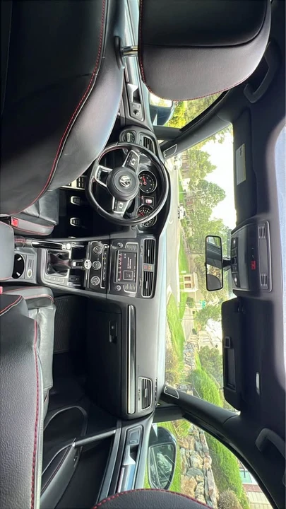 2016 Volkswagen GTI Mk7 - Image 2 of 7