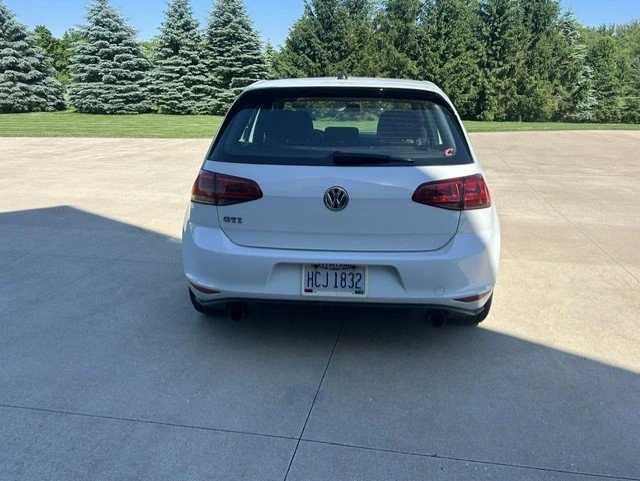 2016 Volkswagen GTI Mk7 - Image 4 of 11