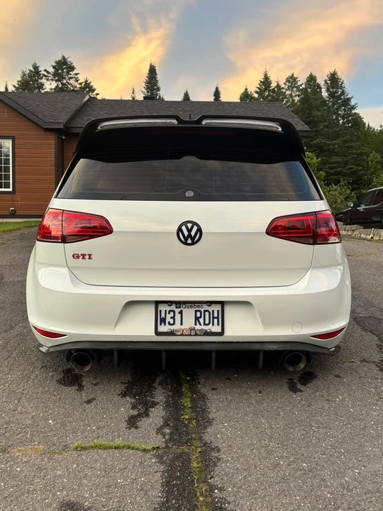 2016 Volkswagen GTI Mk7 - Image 5 of 9