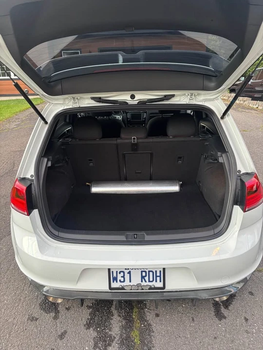 2016 Volkswagen GTI Mk7 - Image 7 of 9
