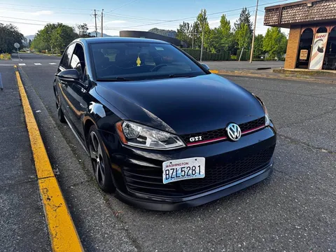 2016 Volkswagen GTI 2.0T Hatchback