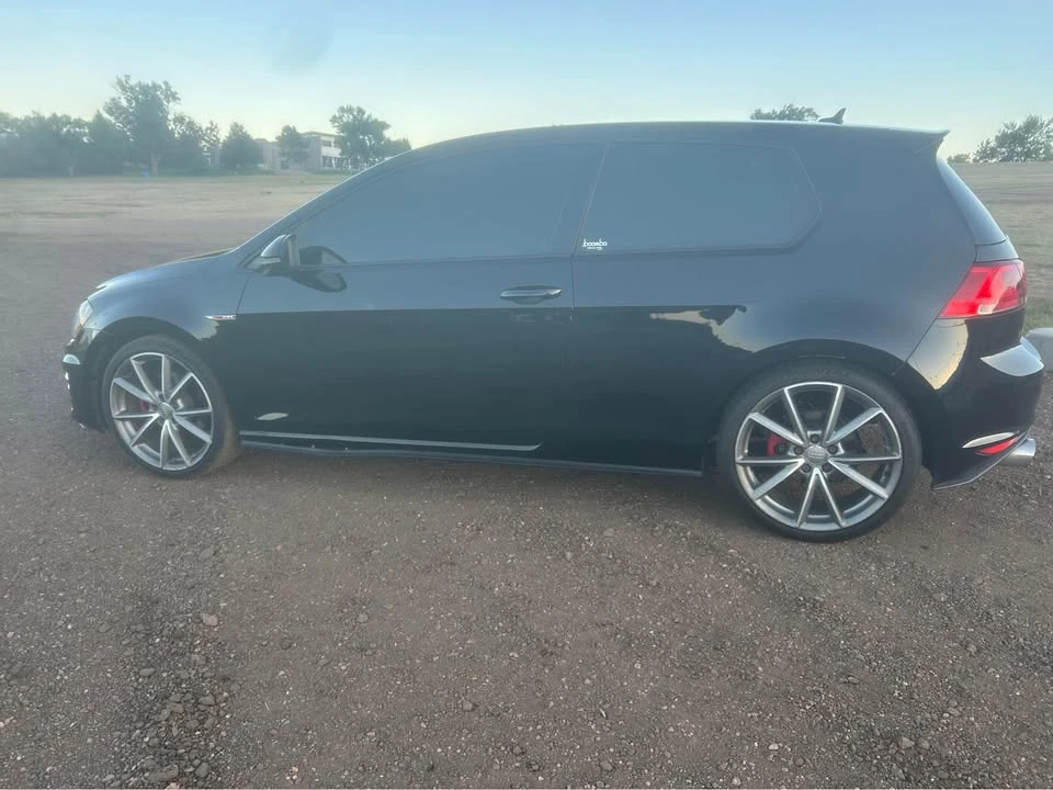 2016 Volkswagen GTI Mk7 - Image 8 of 9