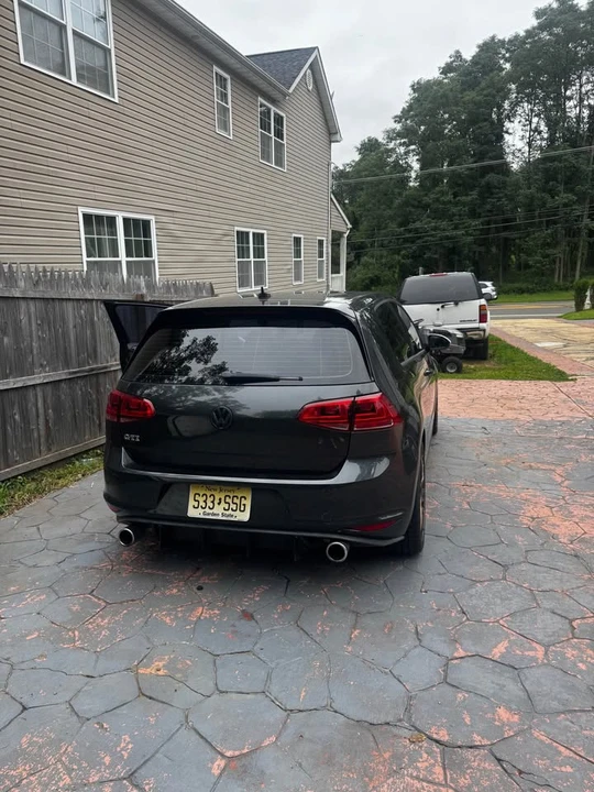 2016 Volkswagen GTI Mk7 - Image 3 of 14