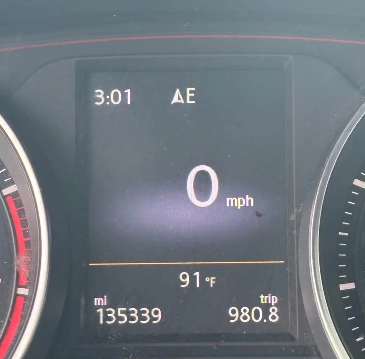 2016 Volkswagen GTI Mk7 - Image 8 of 8