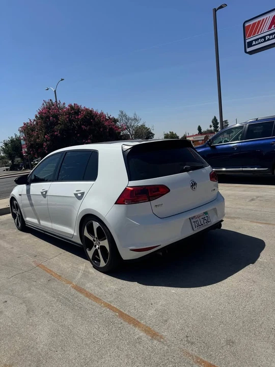 2016 Volkswagen GTI Mk7 - Image 3 of 9