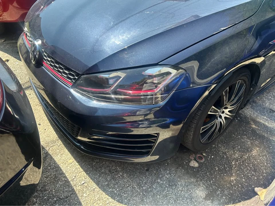 2016 Volkswagen GTI Mk7 - Image 3 of 4