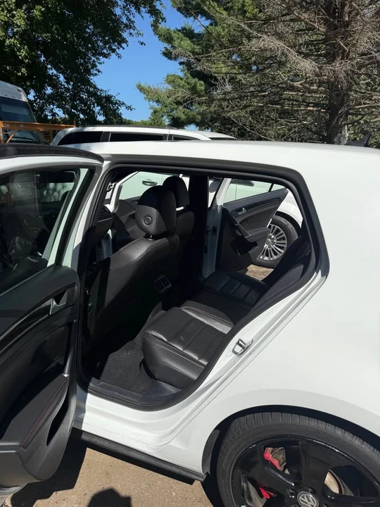 2016 Volkswagen GTI Mk7 - Image 8 of 10