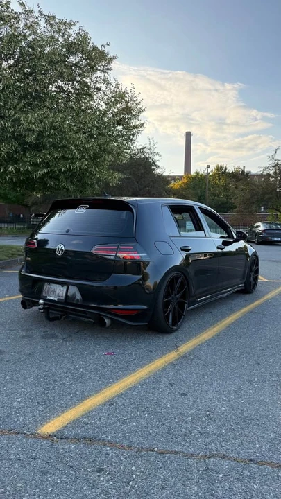 2016 Volkswagen GTI Mk7 - Image 5 of 9