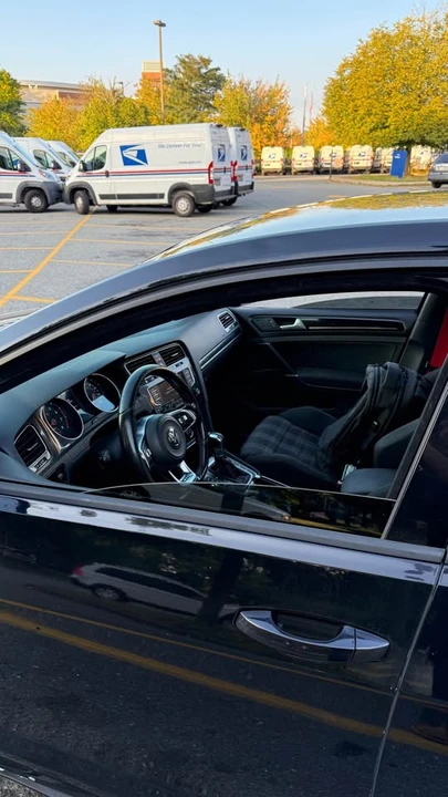 2016 Volkswagen GTI Mk7 - Image 6 of 9