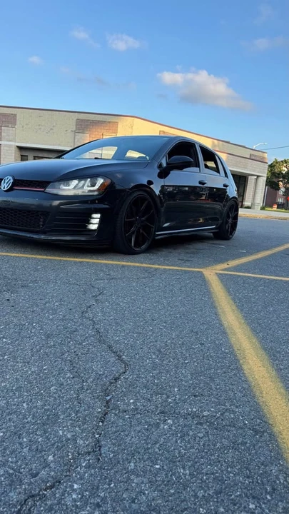 2016 Volkswagen GTI Mk7 - Image 2 of 9
