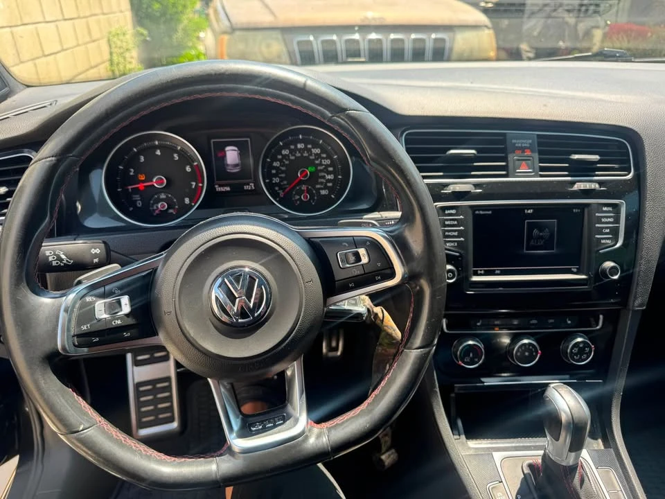 2016 Volkswagen GTI Mk7 - Image 5 of 8