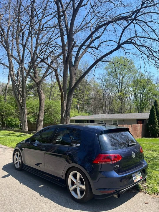 2016 Volkswagen GTI Mk7 - Image 8 of 9