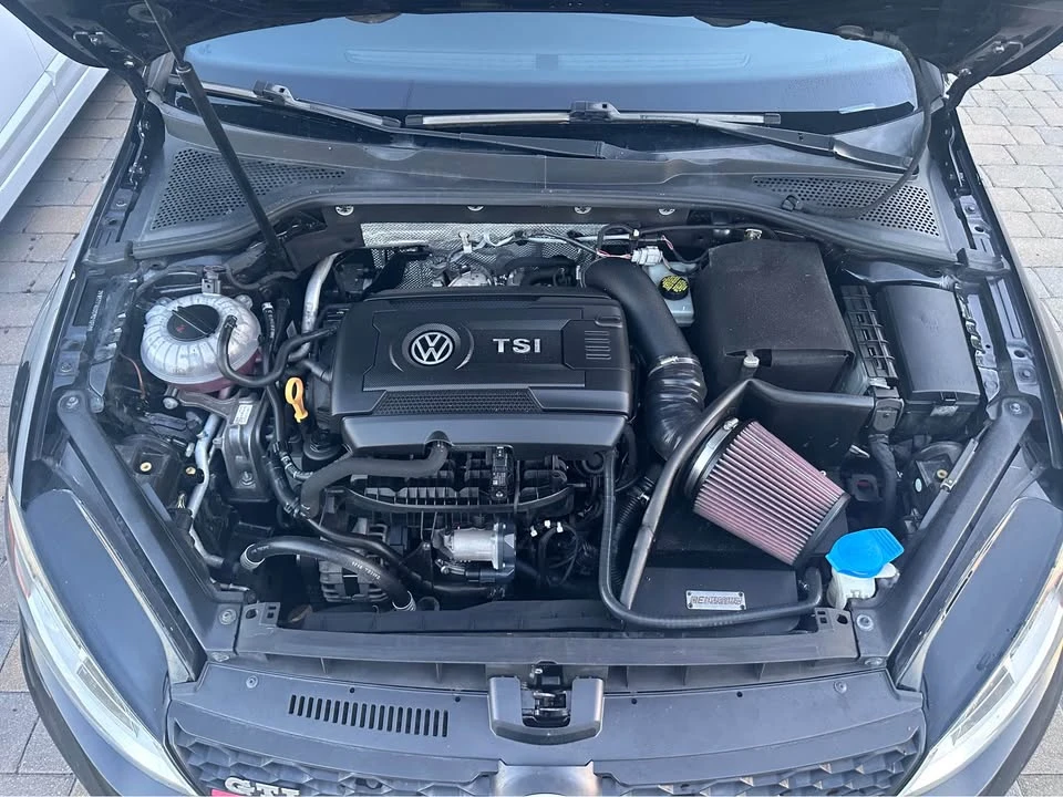 2016 Volkswagen GTI Mk7 - Image 8 of 13