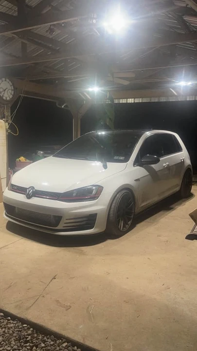 2016 Volkswagen GTI Mk7 - Image 2 of 3