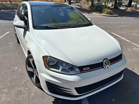 2016 Volkswagen GTI SE 2.0T Hatchback