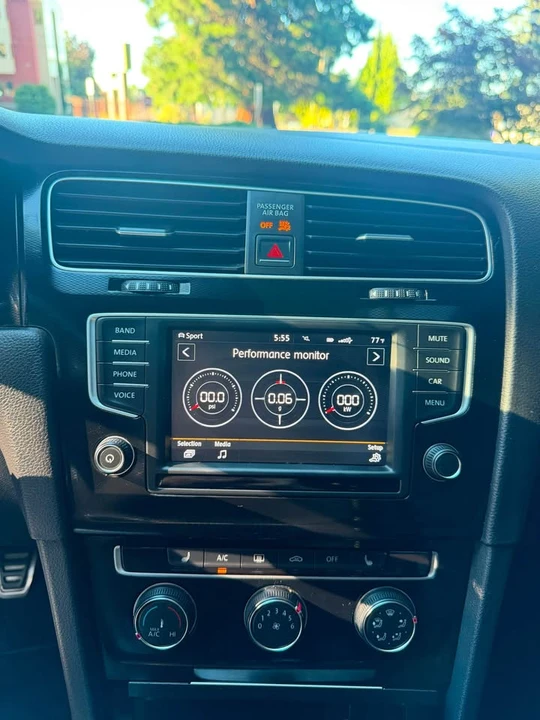 2016 Volkswagen GTI Mk7 - Image 13 of 17