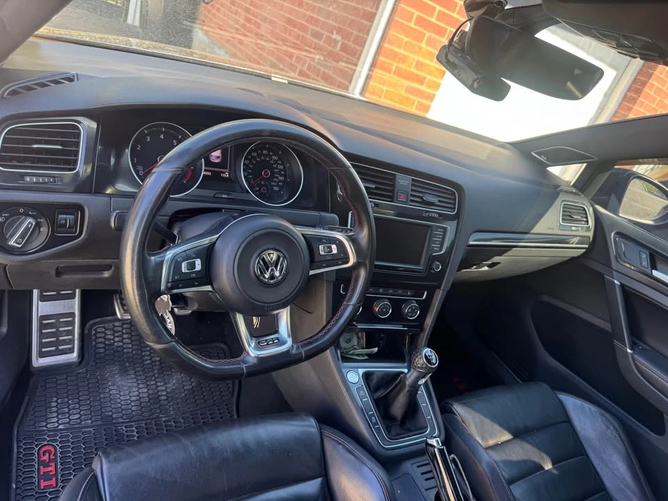2016 Volkswagen GTI Mk7 - Image 11 of 11