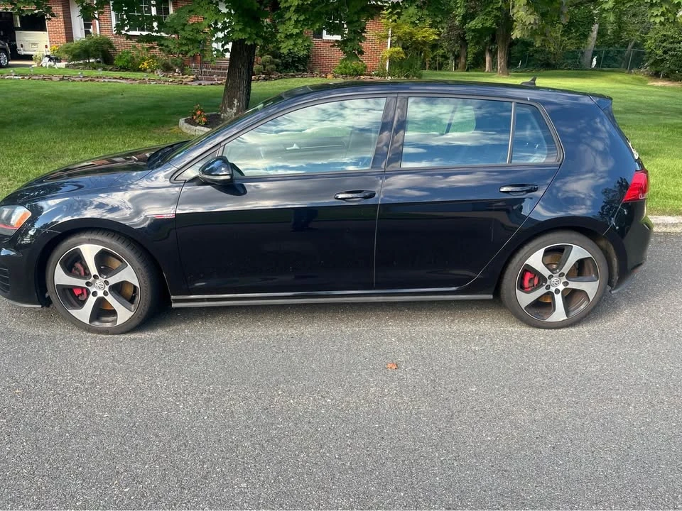 2016 Volkswagen GTI Mk7 - Image 2 of 11