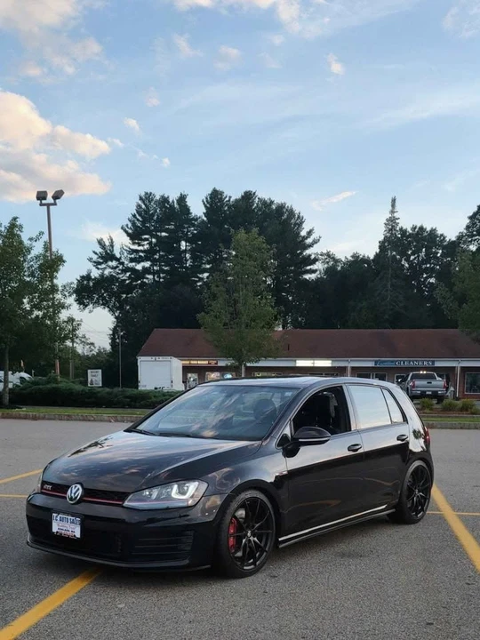 2016 Volkswagen GTI Mk7 - Image 2 of 5