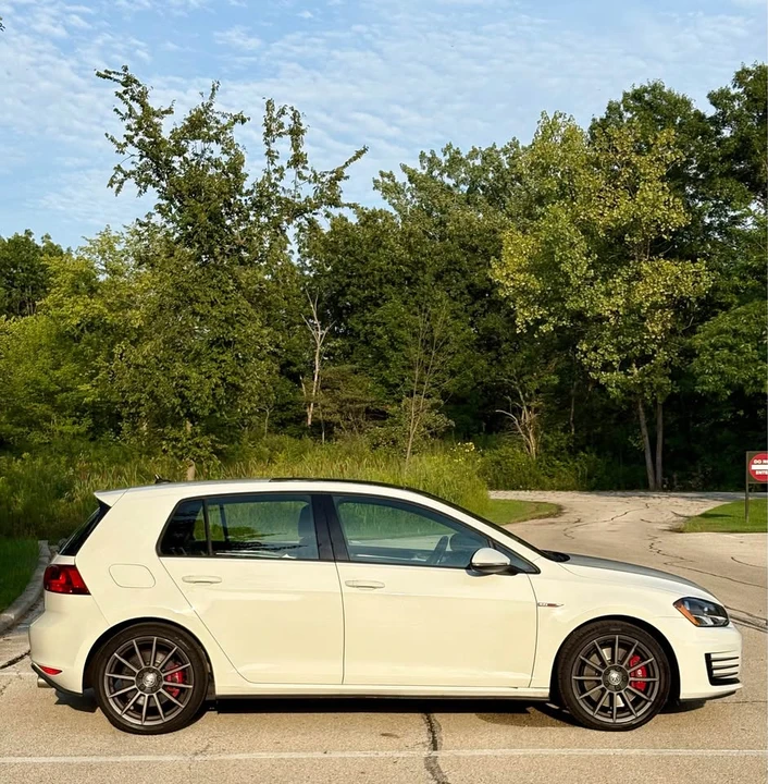 2016 Volkswagen GTI Mk7 - Image 7 of 20