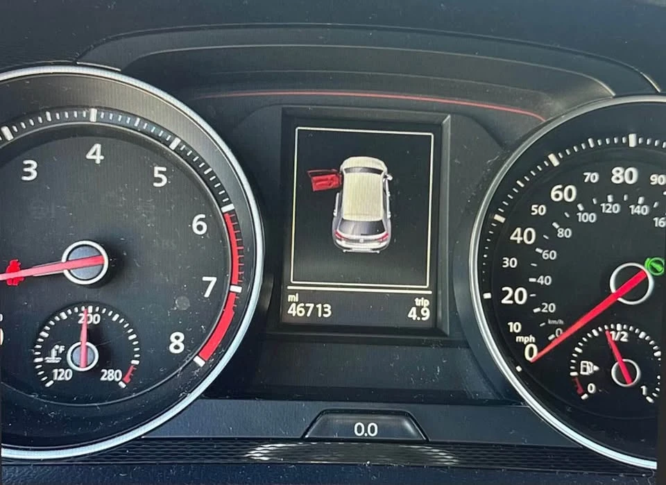 2016 Volkswagen GTI Mk7 - Image 15 of 17