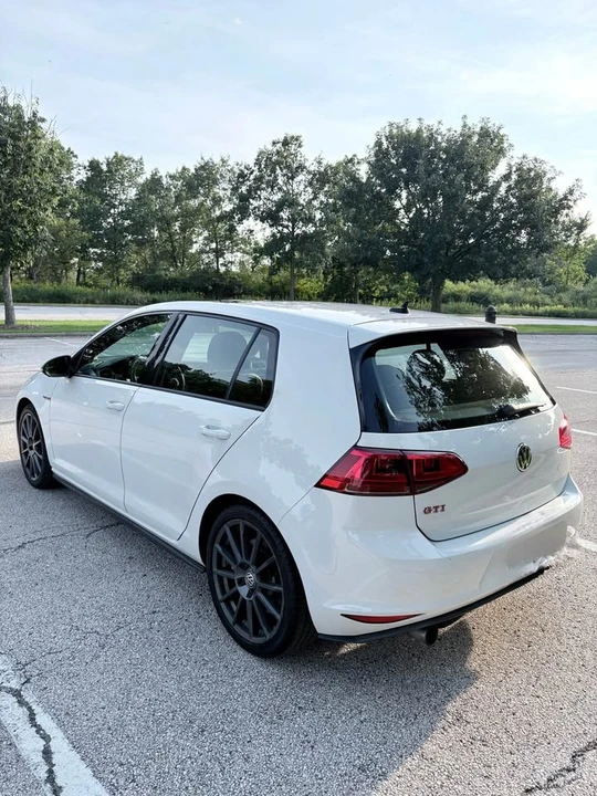 2016 Volkswagen GTI Mk7 - Image 4 of 20