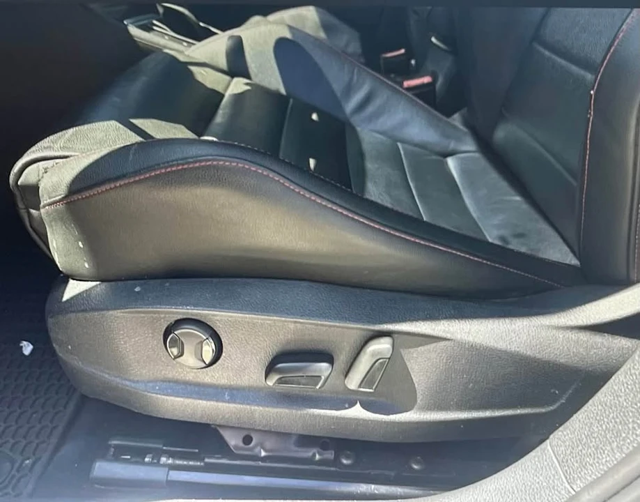 2016 Volkswagen GTI Mk7 - Image 11 of 17