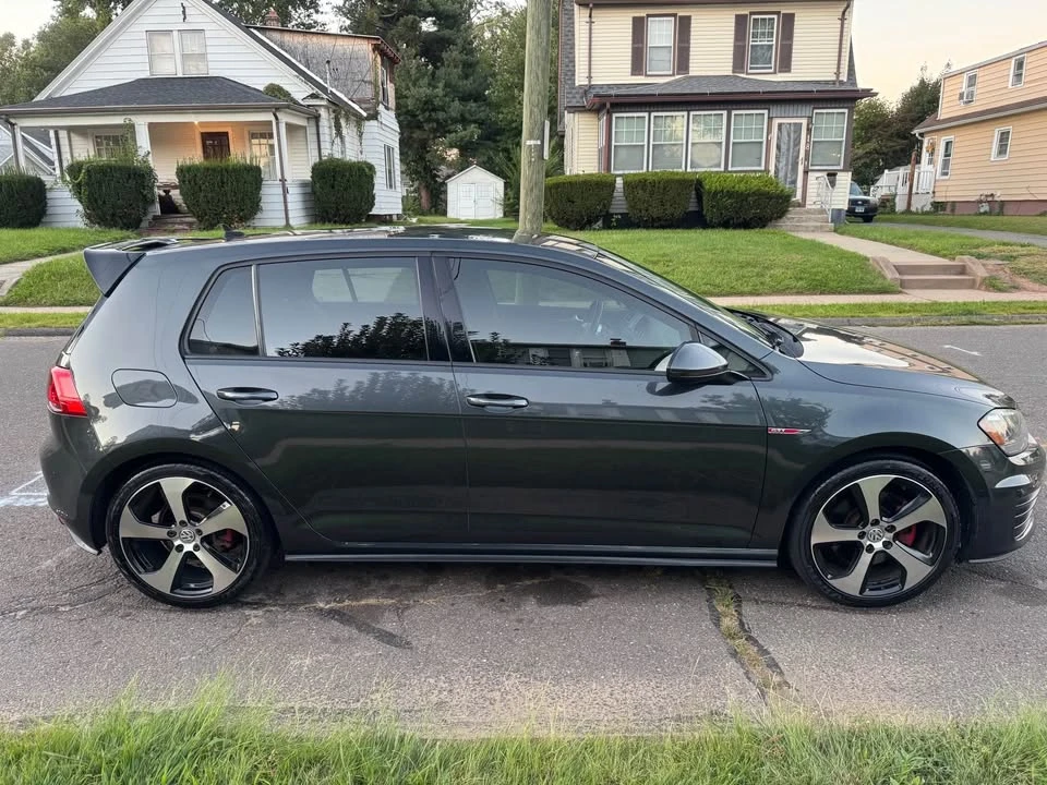 2016 Volkswagen GTI Mk7 - Image 4 of 10