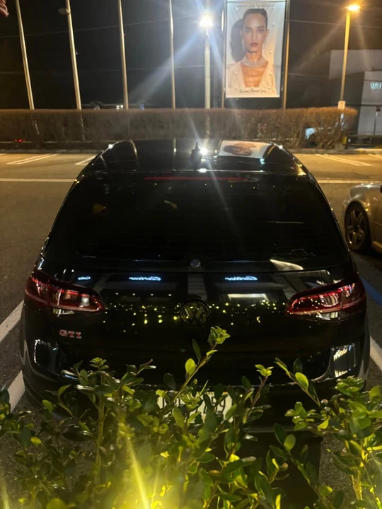 2016 Volkswagen GTI Mk7 - Image 2 of 5