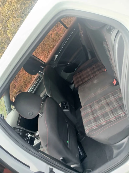 2016 Volkswagen GTI Mk7 - Image 2 of 10