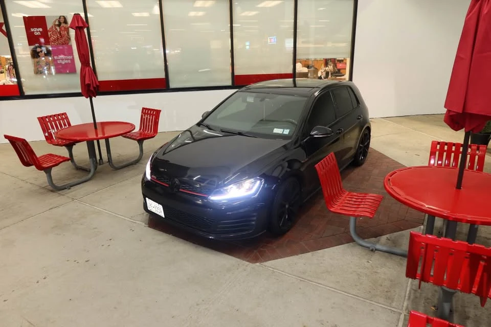 2016 Volkswagen GTI Mk7 - Image 4 of 5