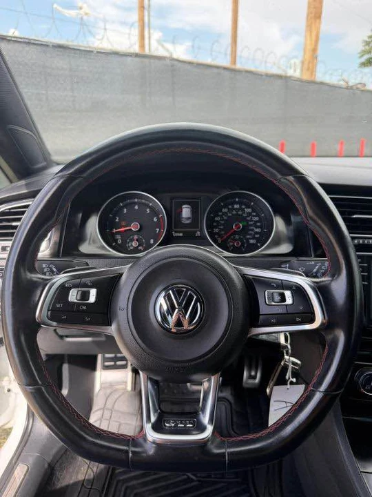 2016 Volkswagen GTI Mk7 - Image 8 of 11