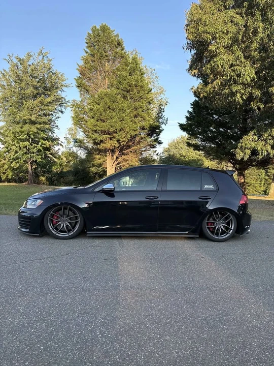 2016 Volkswagen GTI Mk7 - Image 4 of 11