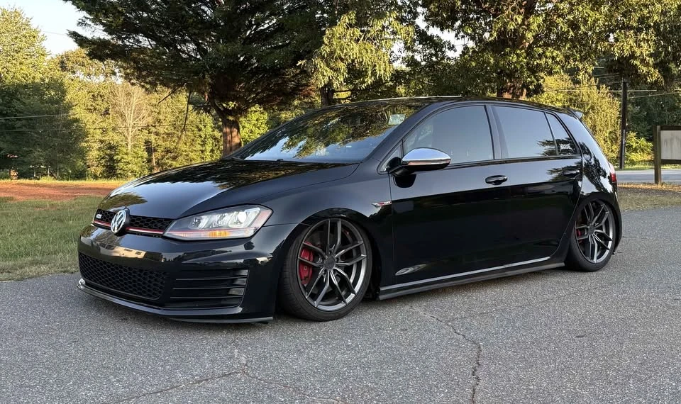2016 Volkswagen GTI Mk7 - Image 2 of 11