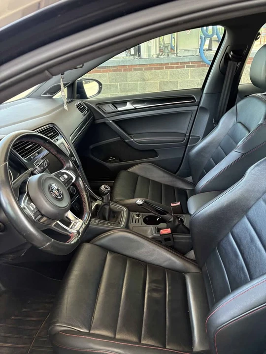 2016 Volkswagen GTI Mk7 - Image 10 of 11