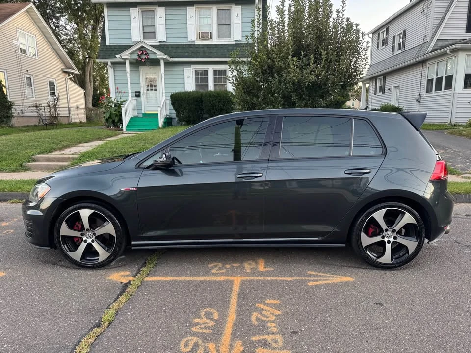 2016 Volkswagen GTI Mk7 - Image 8 of 10