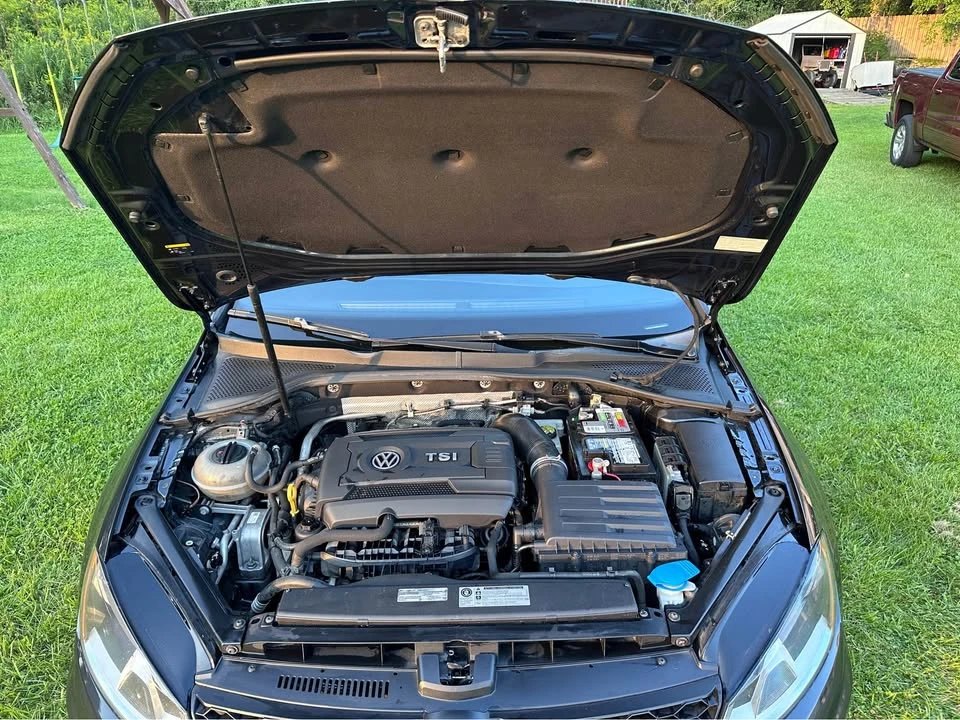 2016 Volkswagen GTI Mk7 - Image 11 of 20