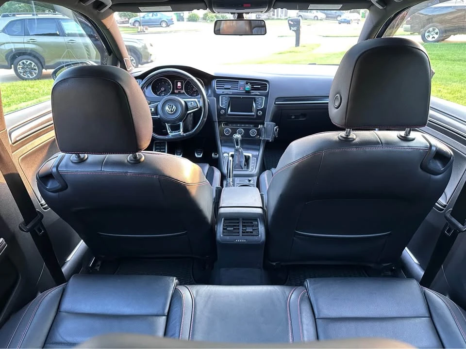 2016 Volkswagen GTI Mk7 - Image 15 of 20