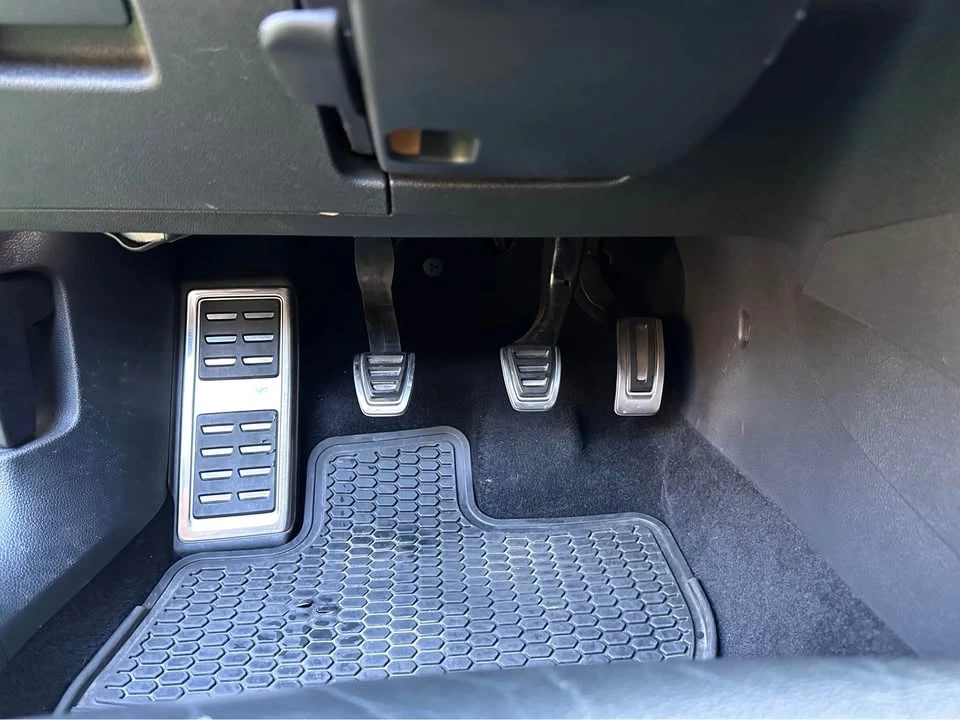 2016 Volkswagen GTI Mk7 - Image 12 of 20