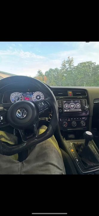 2016 Volkswagen GTI Mk7 - Image 2 of 7