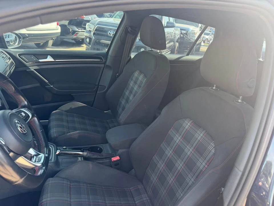 2016 Volkswagen GTI Mk7 - Image 11 of 16